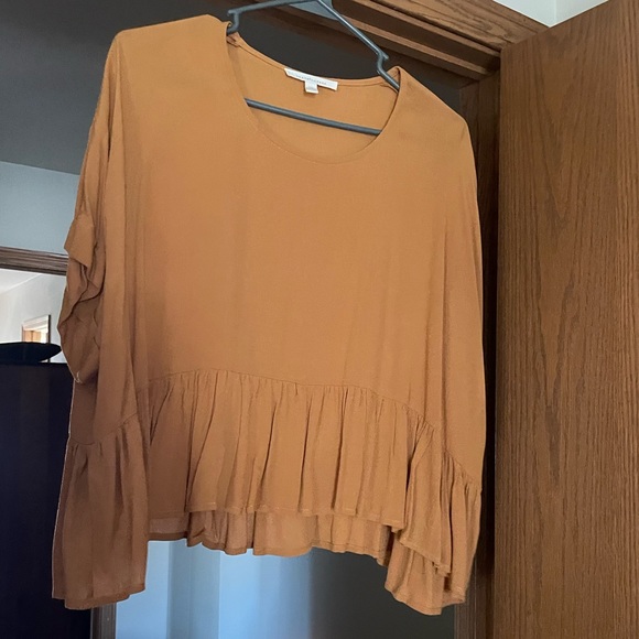Grade Gather Flowy Blouse. Burnt orange. Small/medium - Picture 1 of 3
